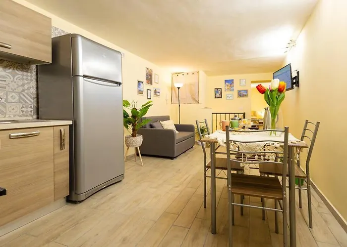 Lägenhet Lucon House Neapel